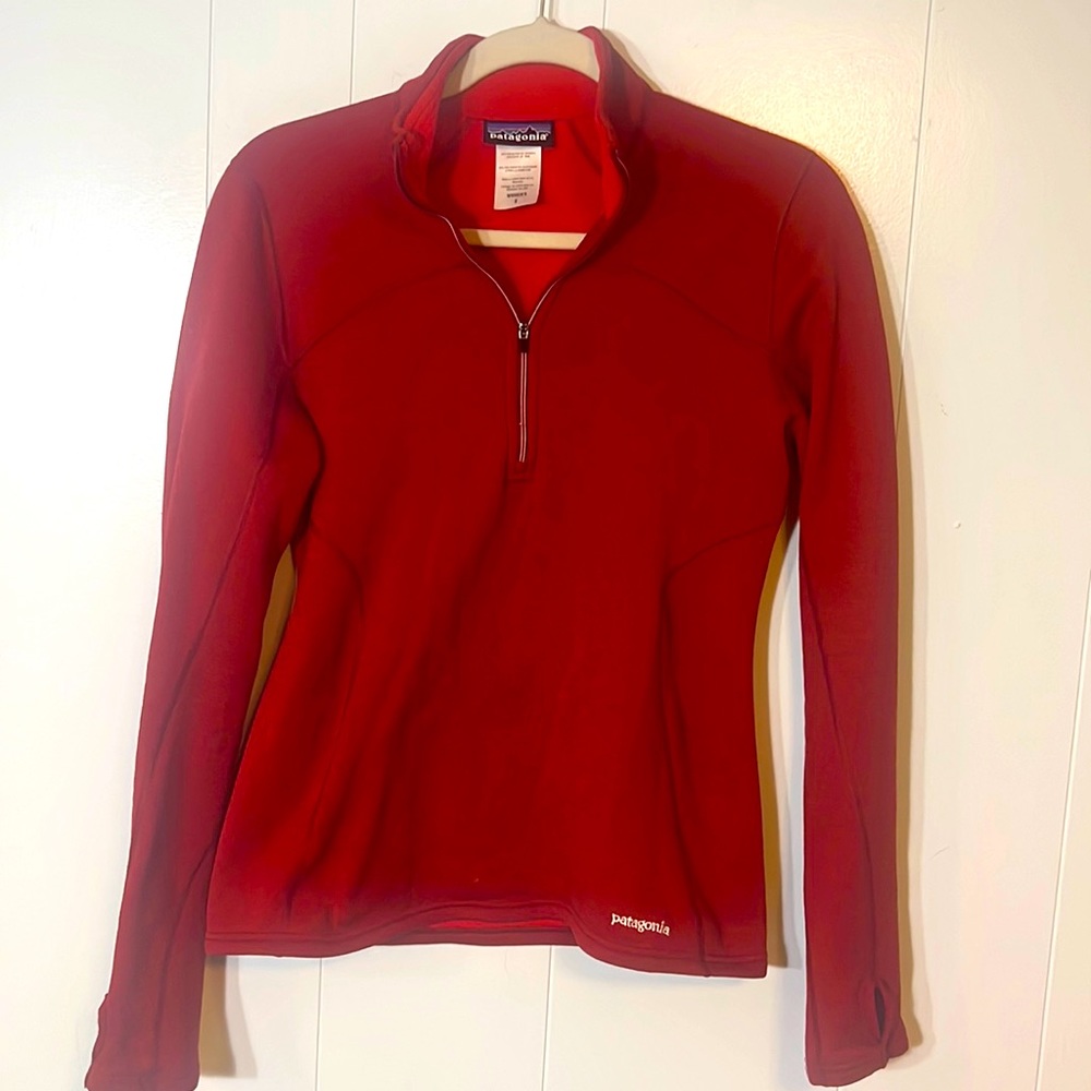 Patagonia red mock neck zip pull over